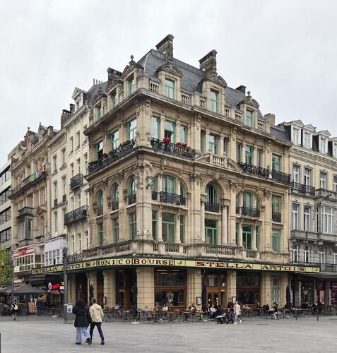 Anspachlaan 76-78 - Beursstraat 2. Café de la Bourse, 2026