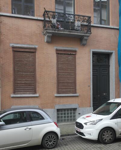 Rue de la Buanderie 38, maison aux rocailles, rez-de-chaussée, 2023