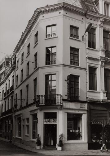 rue de l'Écuyer 27A, angle rue de la Fourche 52-54, 1980