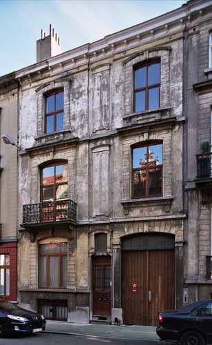 Rue Le Titien 48-50 (photo 2007).