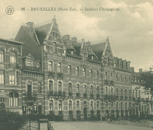 Square Marie-Louise 58, l’Institut chirurgical de Bruxelles (Collection de Dexia Banque, s.d.).