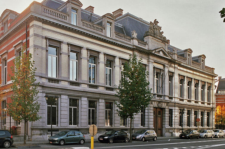 Avenue de Cortenberg 115, ancienne École de Guerre, bâtiment R, façade avant (photo 2009).