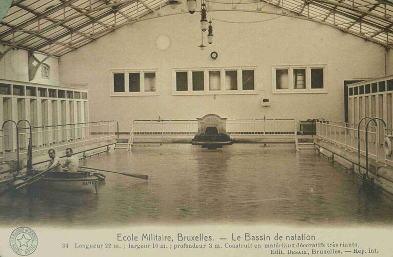 École militaire, bâtiment K, bassin de natation (Collection C. Dekeyser).