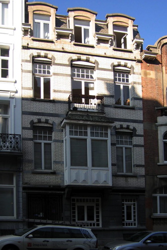 Rue de l'Aurore 17, 2005