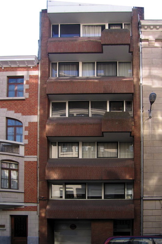 Rue Émile Claus 6, 2005