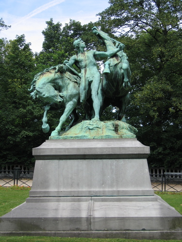Le dompteur de chevaux, sculpteur Thomas VINÇOTTE, 1885, vue de face, 2006
