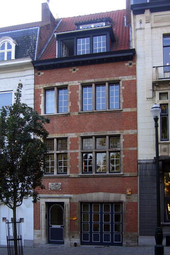Rue du Monastère 10, 2005