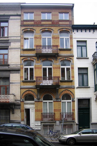 Rue Vilain XIIII 25, 2005