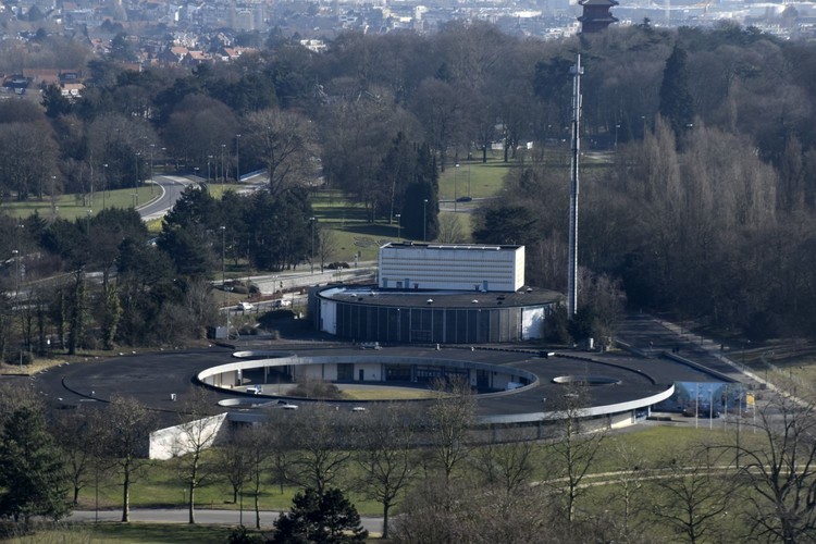 Avenue du Gros Tilleul 2, base du pavillon américain et théâtre américain de l’Expo 58, vue depuis l’Atomium, ARCHistory / APEB, 2018