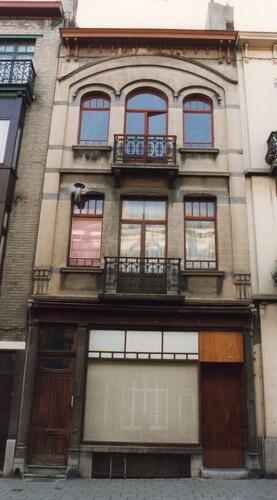 Rue Peter Benoit 10-12, 1993