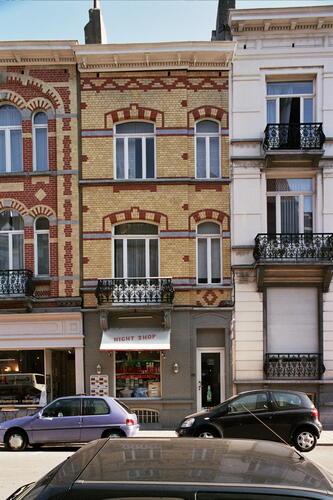 Rue Américaine 92 (photo 2005).