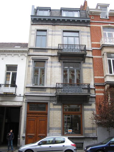 Rue du Châtelain 39, 2005