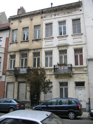 Rue du Châtelain 44 et 42, 2005