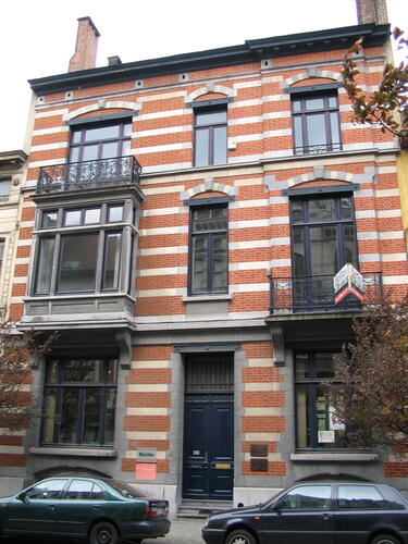 Rue du Châtelain 49, 2005