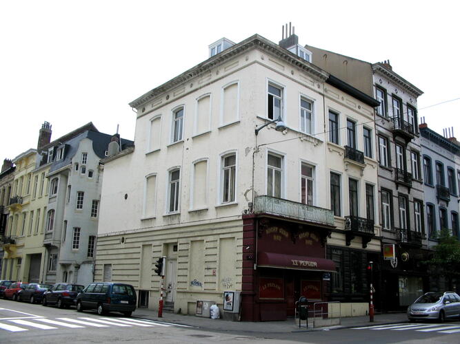 Rue Defacqz 26, 28 et 81 rue de Livourne, 2006