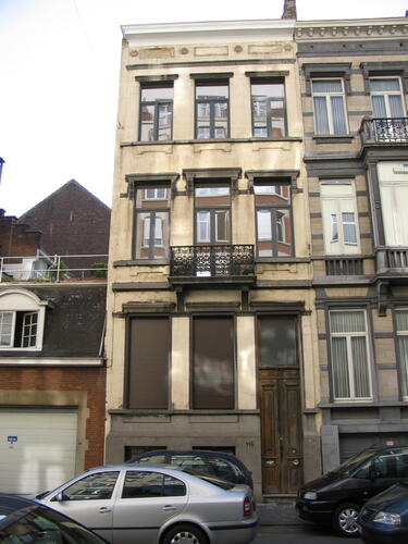 Rue de Livourne 145, 2005