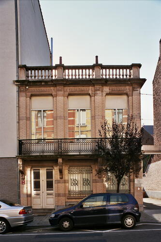 Rue du Mail 90-92 (photo 2006).