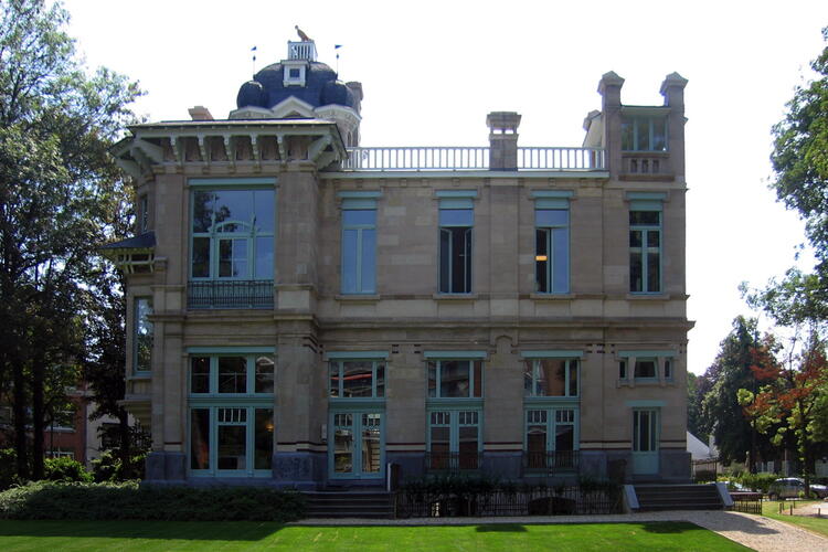 Voormalige 'Château Solbosch', gevel kant Waaglaan (foto 2007).