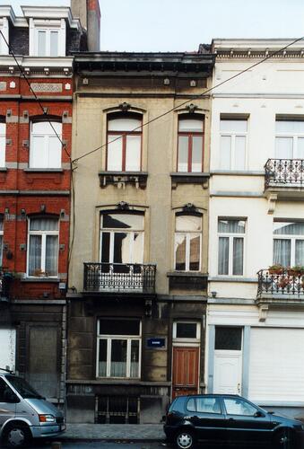 Rue d'Albanie 118, 2003