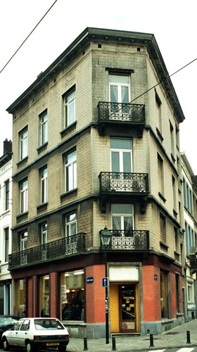 Rue Antoine Bréart 16-18 et rue d’Albanie 80, 2004
