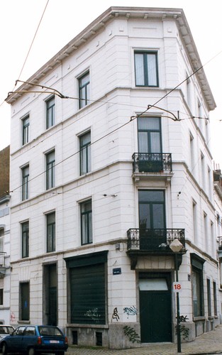 Rue Antoine Bréart 42, à l’angle de la rue de Lombardie, 1999