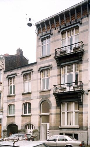 Rue Antoine Bréart 46-48, 2003