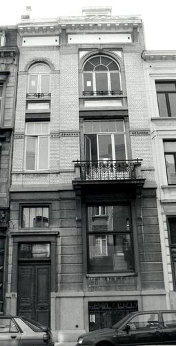 Rue Antoine Bréart 54, 2002