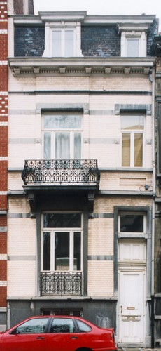 Rue Antoine Bréart 111, 2003