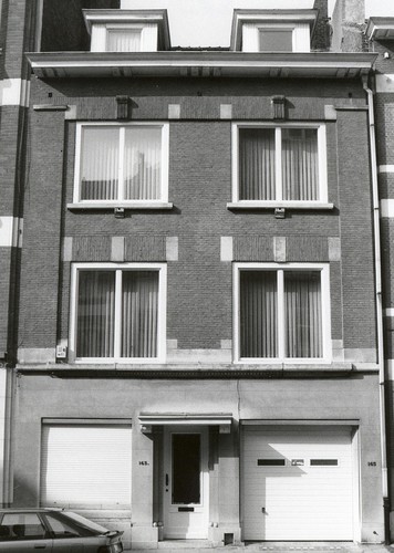 Rue Antoine Bréart 163, 2002