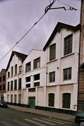Rue de Belgrade 124-126, 2004