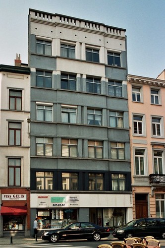 Rue de la Bonté 11, 2004