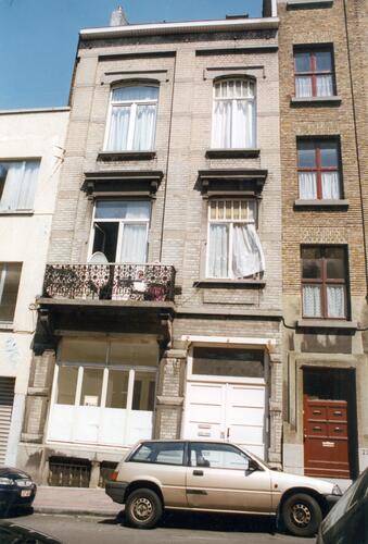 Rue de Bosnie 70, 1999