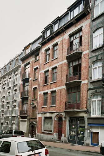 Rue Crickx 37 et 33-35, 2004