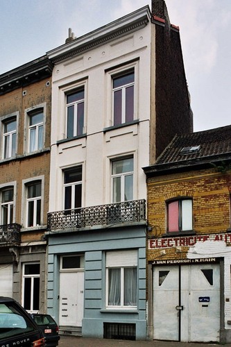 Rue de la Croix de Pierre 10, 2004
