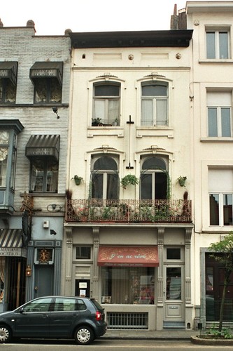 Rue Defacqz 152, 2004