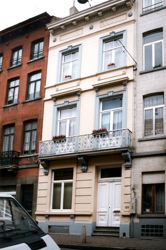 Rue Émile Féron 125, 1997