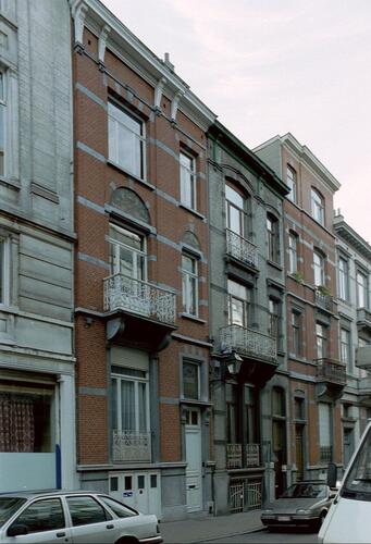 Rue d'Espagne 81, 79 et 77, 2003