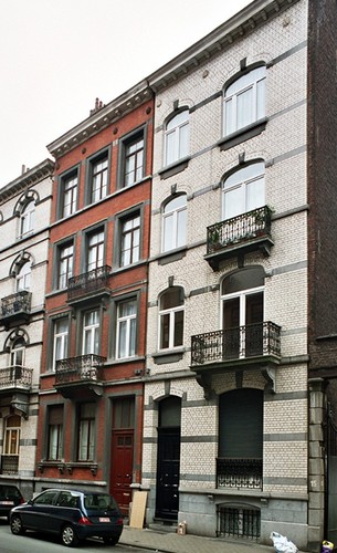 Fernand Bernierstraat 19 en 17, 2004