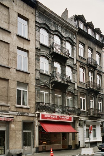 Rue Fernand Bernier 59-59a, 2004