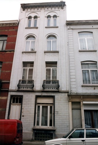 Rue Fernand Bernier 85, 2003