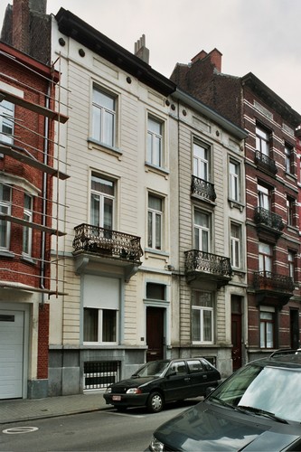 Willem Tellstraat 21 en 19, 2004