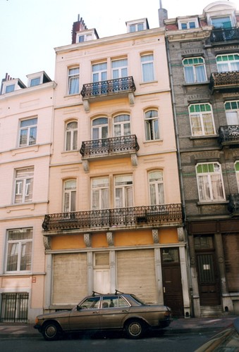 Rue Gustave Defnet 34, 1999