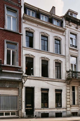Rue Jourdan 142, 2004