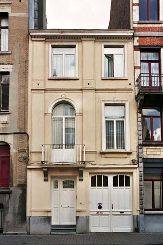 Rue Maurice Wilmotte 27, 2004
