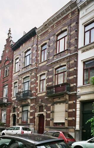 Witte-Bergstraat 49 en 47, 2004