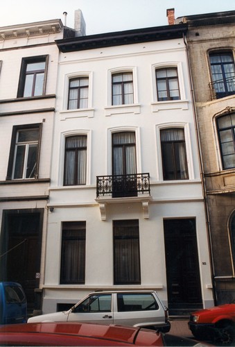 Rue Saint-Bernard 93, 1999