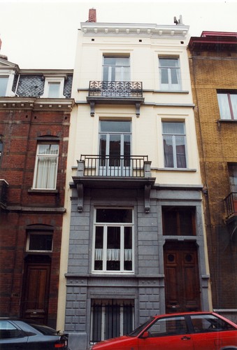 Rue Saint-Bernard 126, 1999