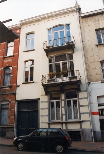 Rue Saint-Bernard 127, 1999