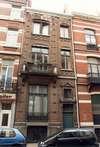 Rue Saint-Bernard 159, 1998