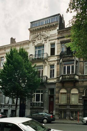 Rue de Savoie 88, 2004
